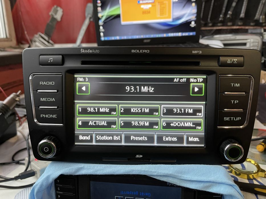 Radio Cd,Mp3,Aux, Bluetouth Skoda Bolero