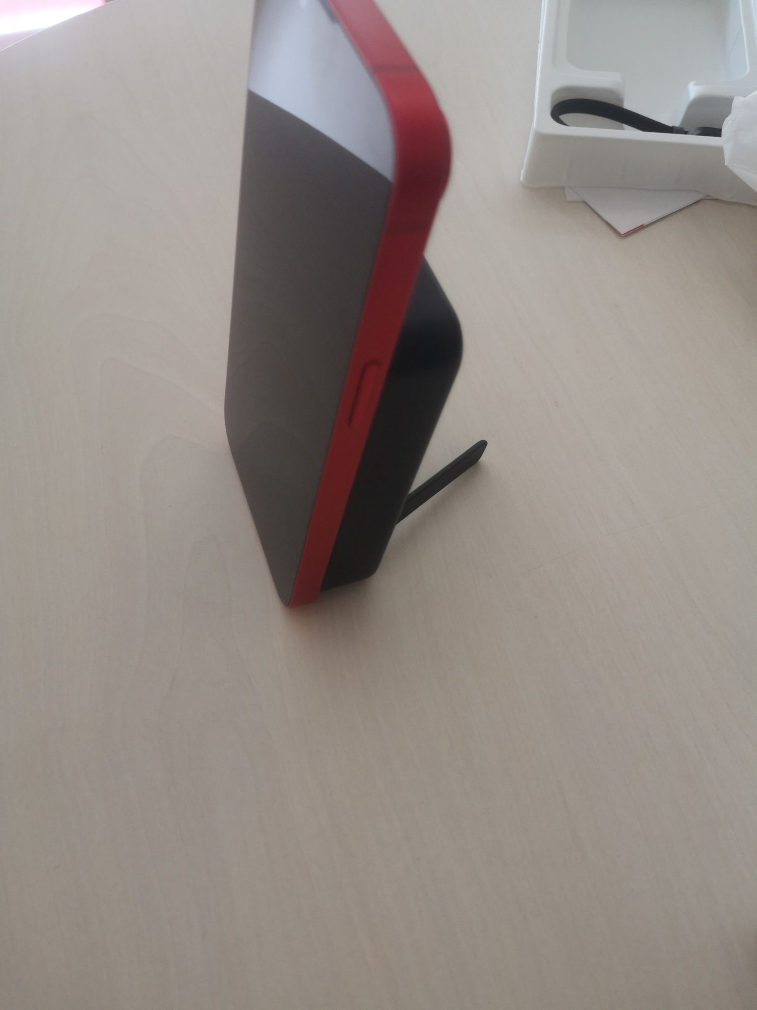 Iphone 14 Red Edition /100 %Battery health