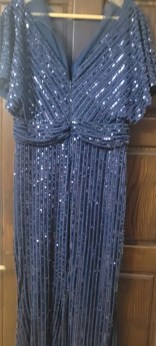 Rochie bleumarin!