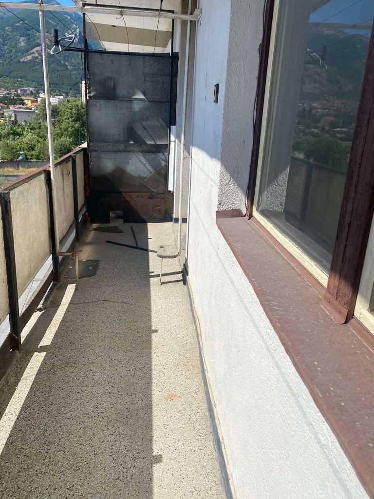 Продава се Тристаен апартамент в Карлово - 84 кв.м за 759 €/кв.м - Снимка #7