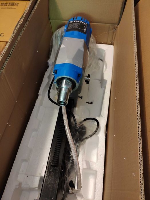 Masina de CAROTAT KIT,Carote ,colector NOI factura +garantie carotiera