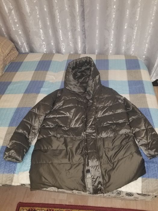 Зимний пуховик женский