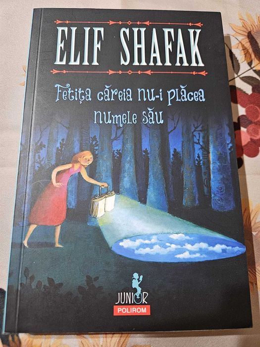 Fetita careia nu ii placea numele sau