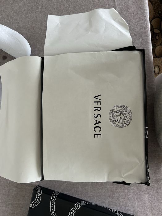 Versace Chain Reaction 39