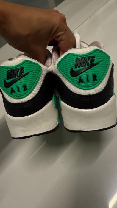 Оригинални маратонки Nike