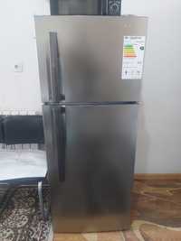 Очень срочно! большой холодильник SHIVAKI original