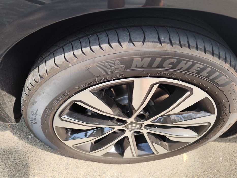 Vând anvelope Michelin E Primacy de vara,205/55/R19.