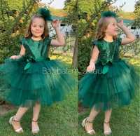 Нарядное Платье на девочку 5-7 лет