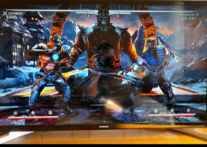 Ps4 слим перфектно съсътояние