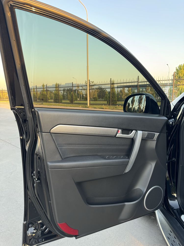 Chevrolet Captiva 4