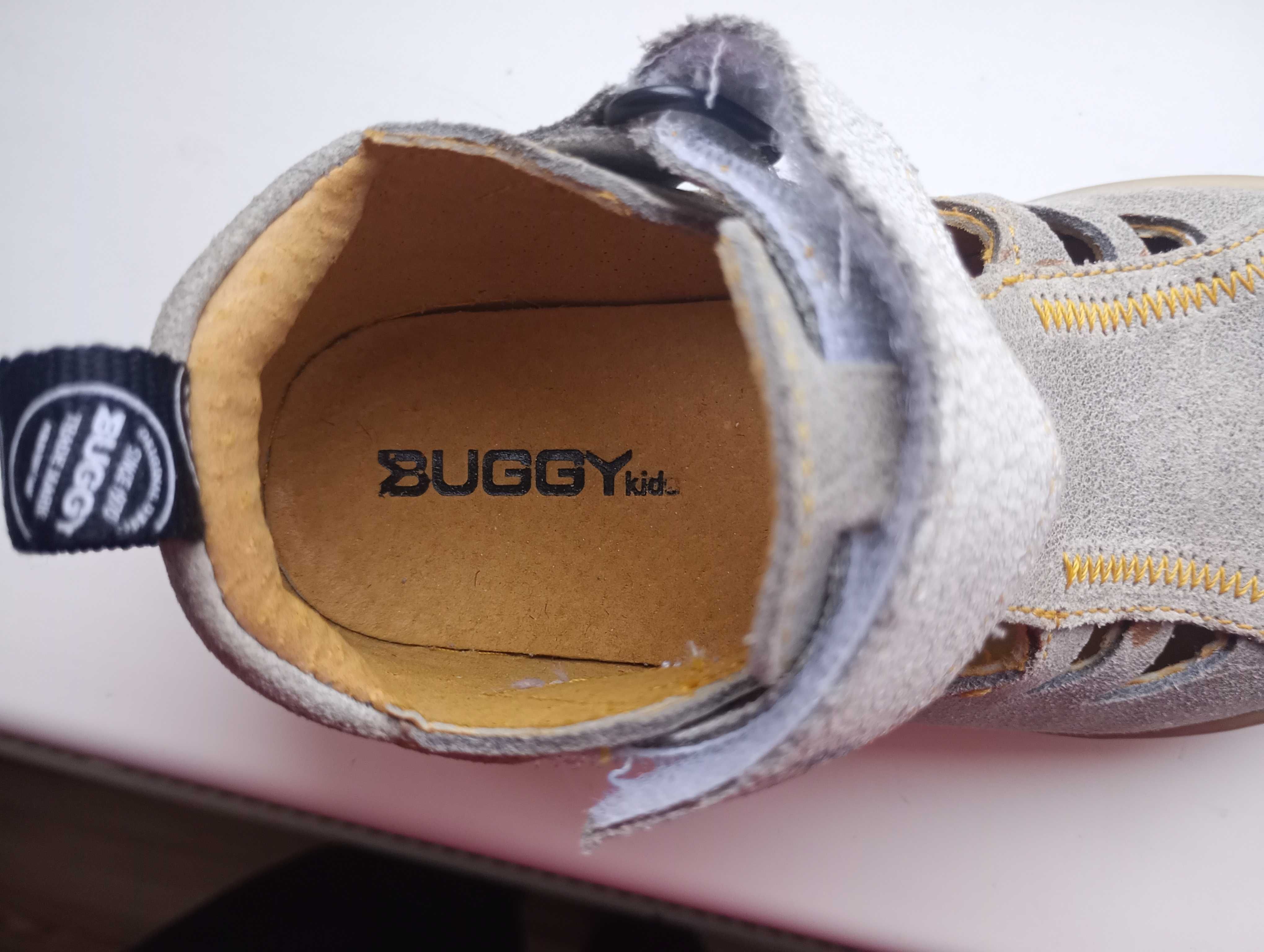 Нови детски обувки естествена кожа Buggy kds- 23 номер