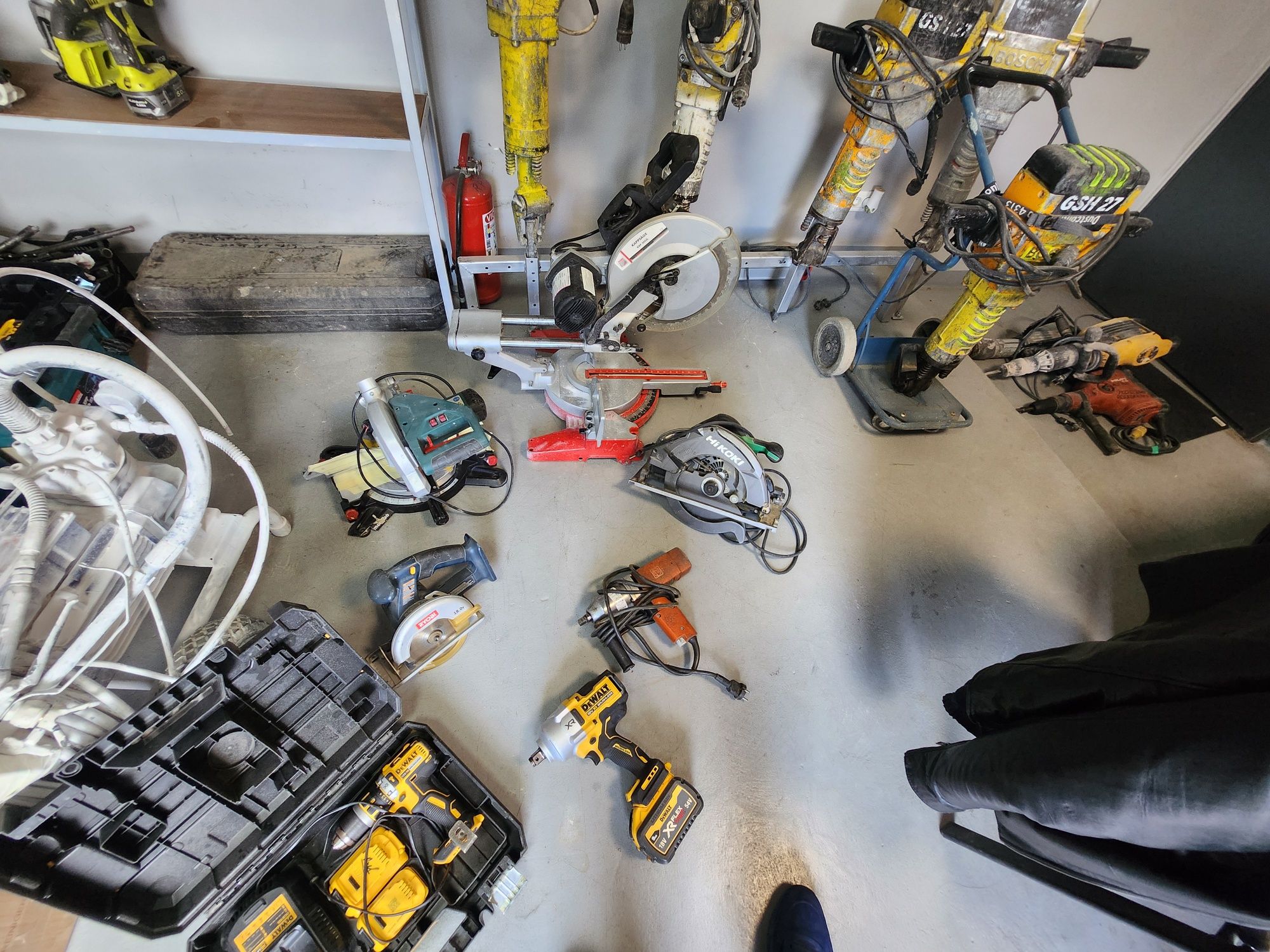 Inchiriez circular , pistol impact dewalt, makita, bosch, metabo