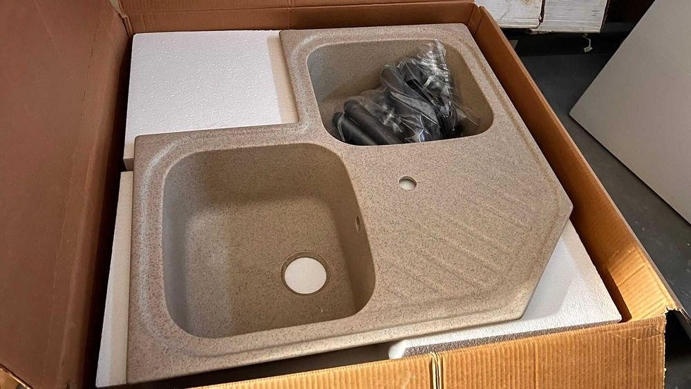 Lichidare de stoc – chiuvetă de bucătărie pe colț, cu 2 cuve