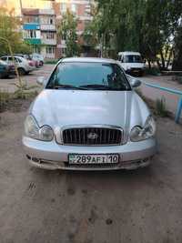 Hyundai  sonata 2001год