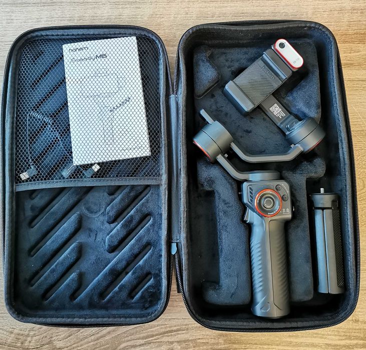 Hohem iSteady M6 – Gimbal cu AI Tracking și lumină LED, ca nou