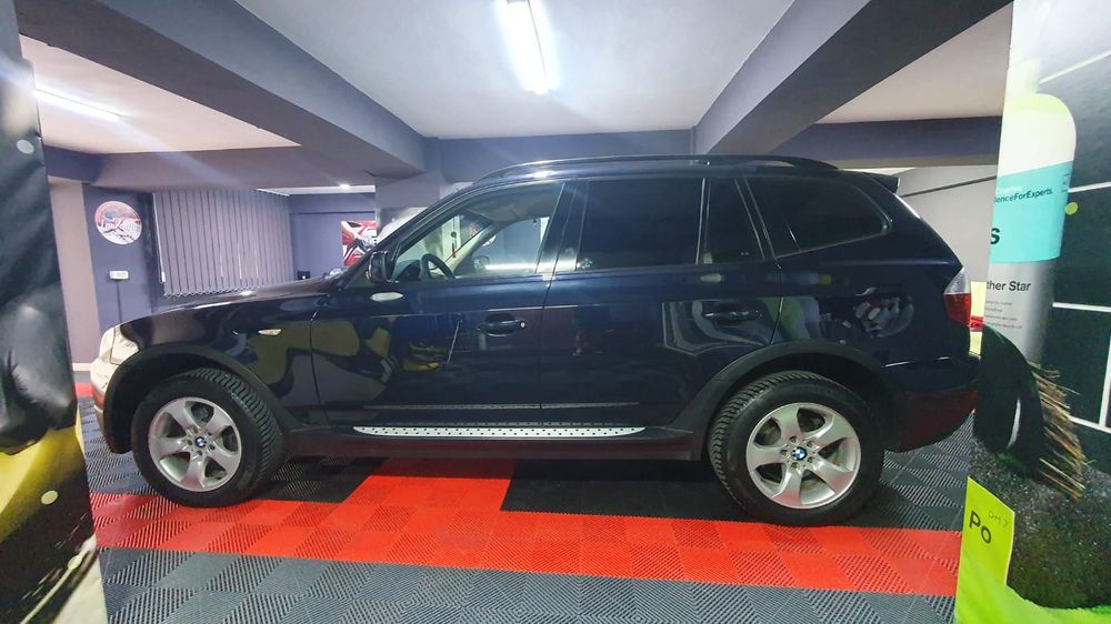 Vând BMW x3 2009