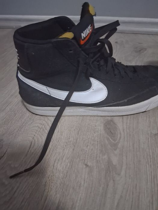 Papuci Nike blazer