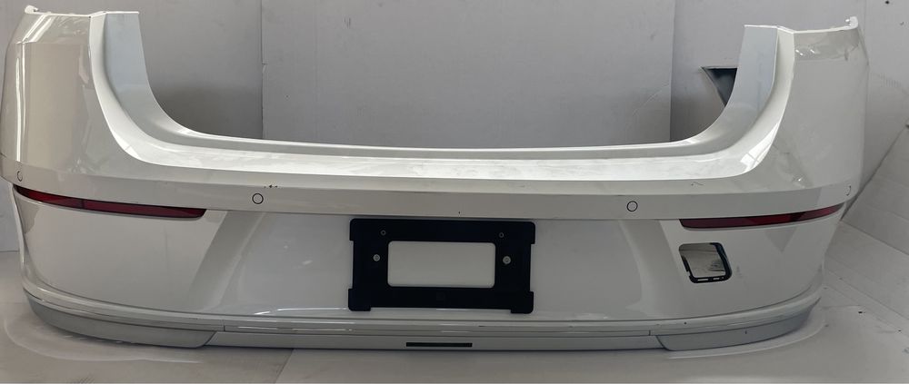 Bara spate BMW seria 7 iX G70 completa