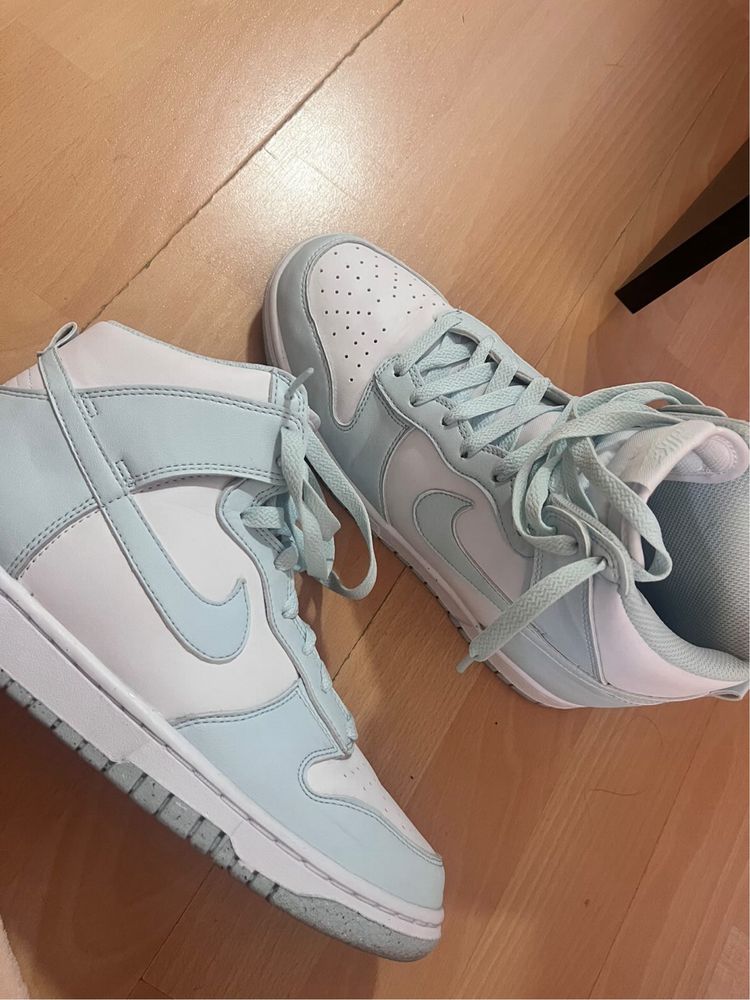 Nike Dunk Low кецове