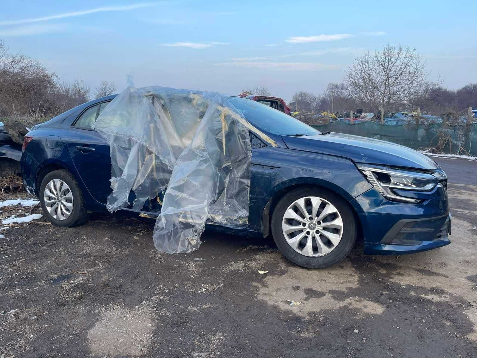 НА ЧАСТИ! Renault Megane IV 4 1.3 TCe 140 кс. Седан 2022 Рено Меган