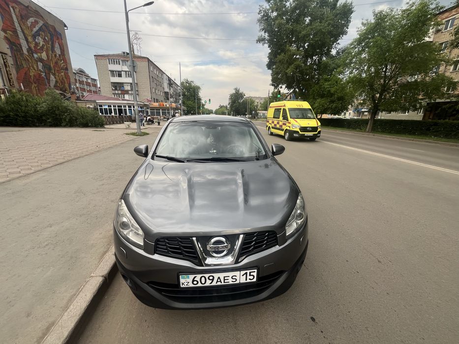Продам ниссан кашкай 2012 года