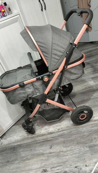 Продам коляску детскую