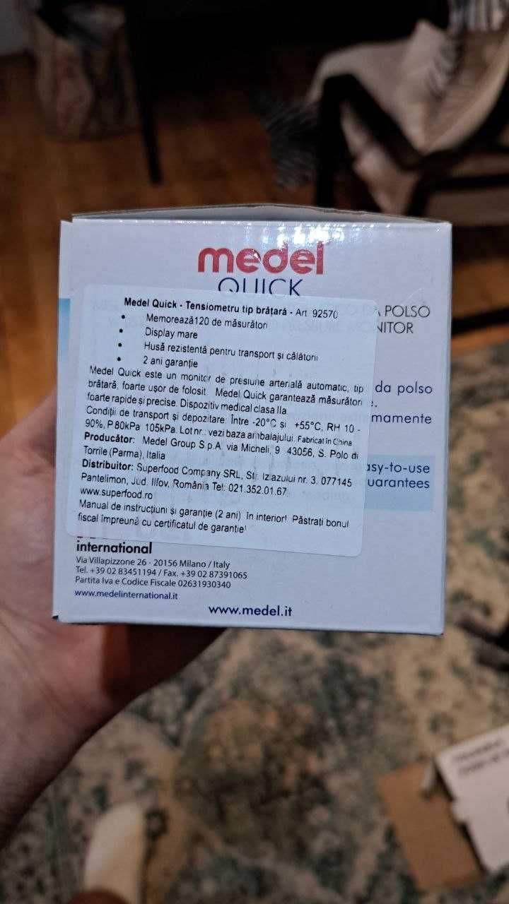 Tensiometru incheietura Medel