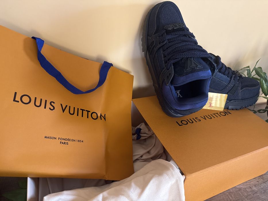 Vand Louis Vuitton