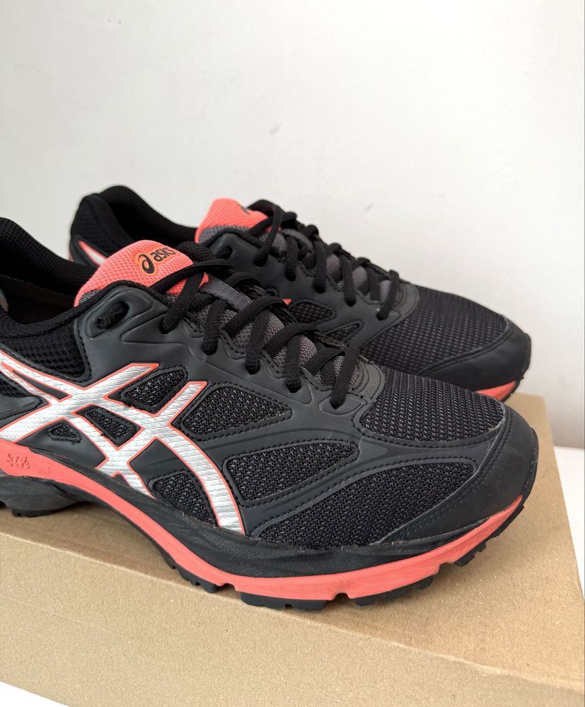 Asics Gel Pulse  Gore-Tex (42) Маратонки