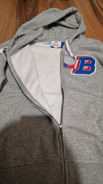 Ватиран суитшърт с качулка