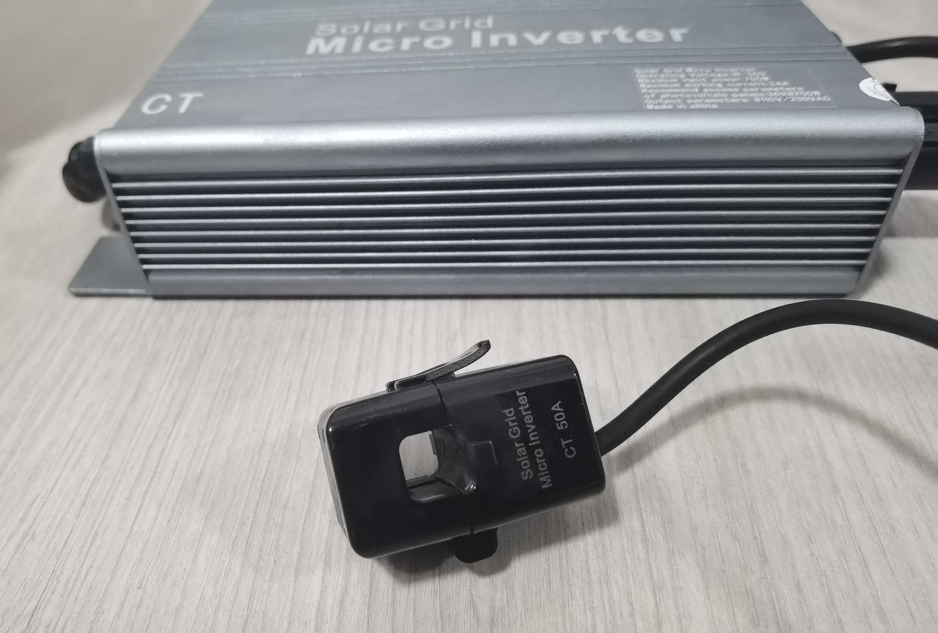 Мрежов инвертор 700w