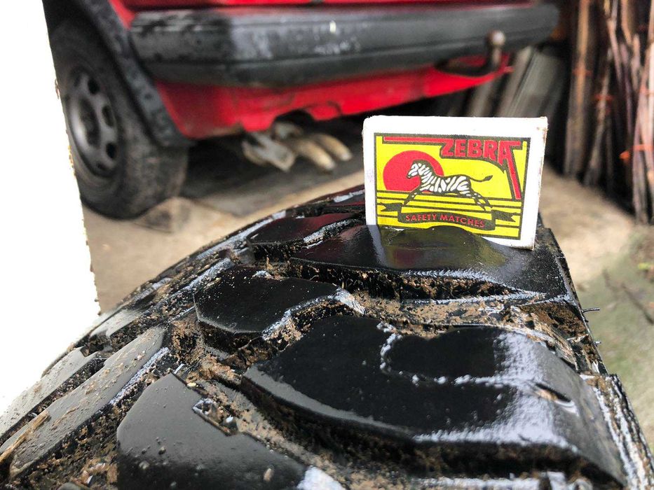 Гуми за джип за кал