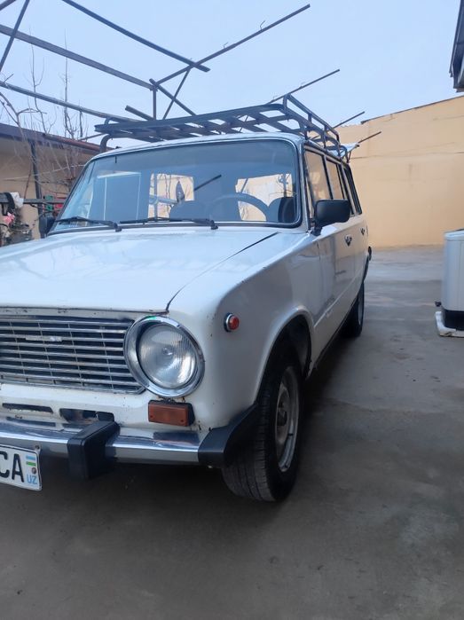Vaz 2102 sotiladi: Gen. beriladi