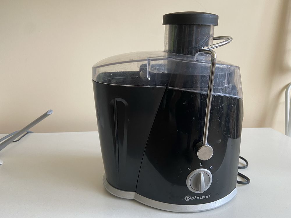 Сокоизтисквачка Rohnson модел: R431
