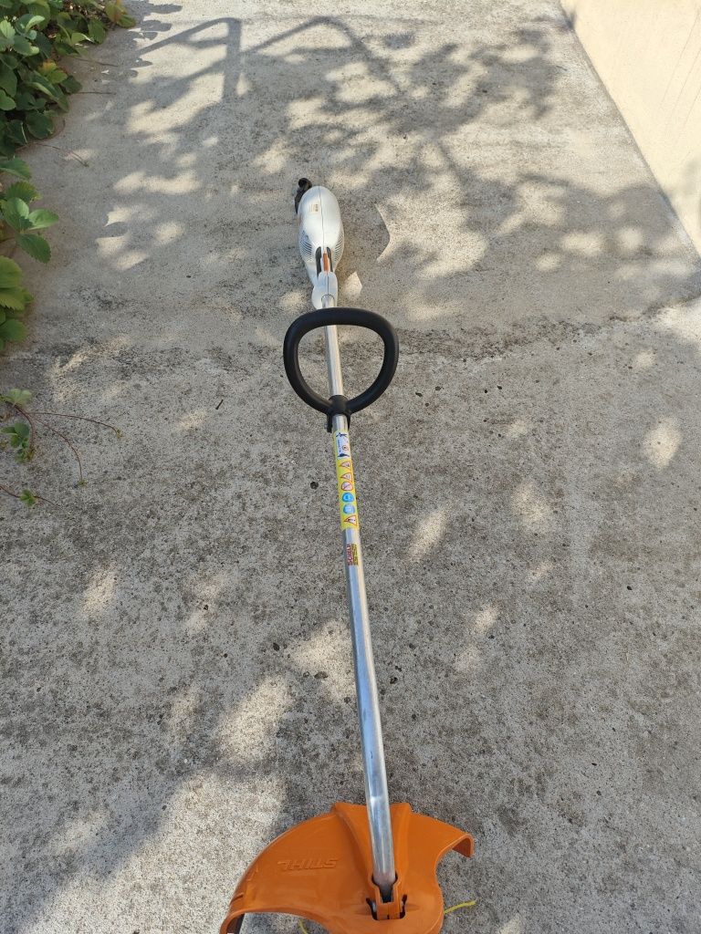 STIHL FSE 81 Тример за трева