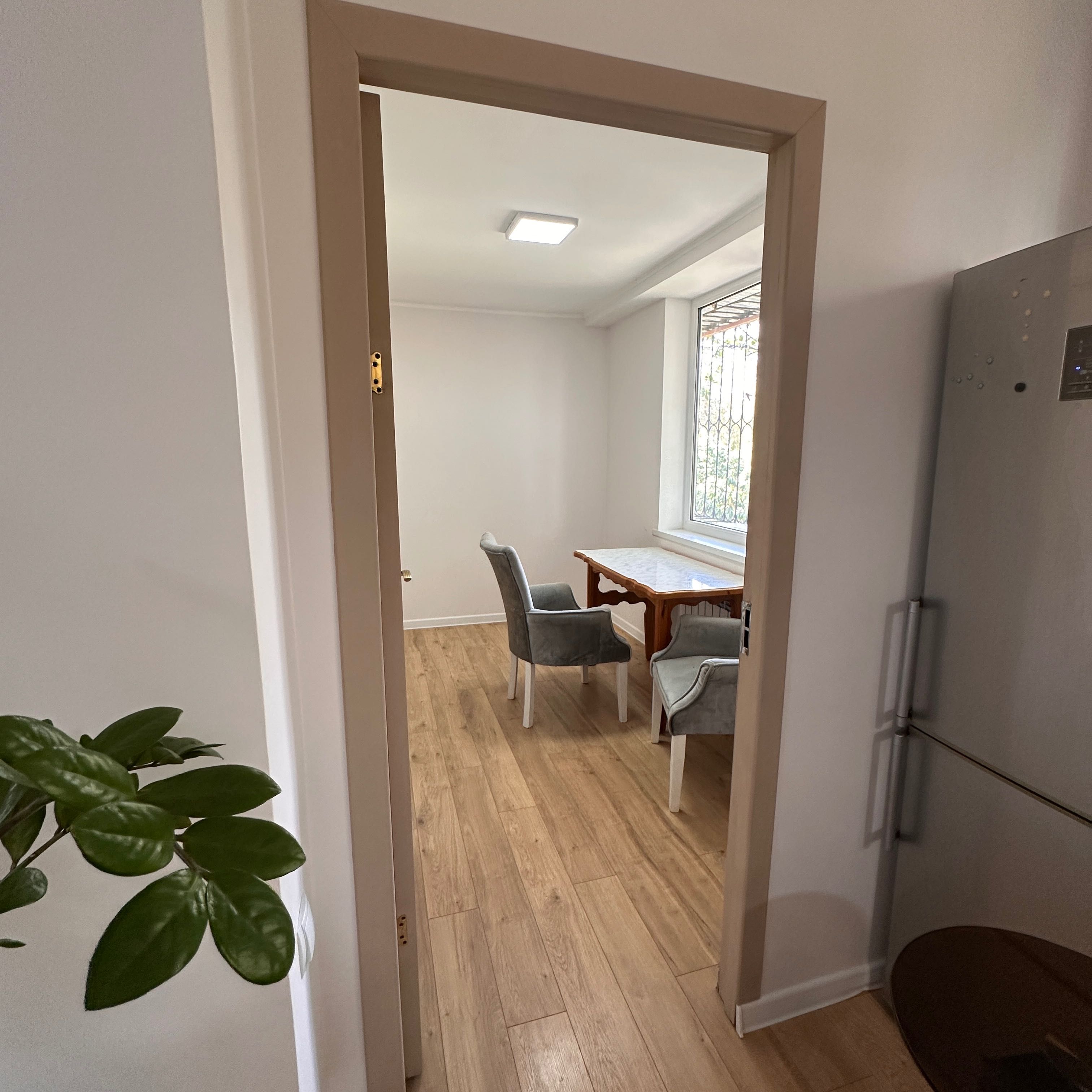 Аренда квартиры  Ц2 2/4/4 своя/ own apartment / no commision