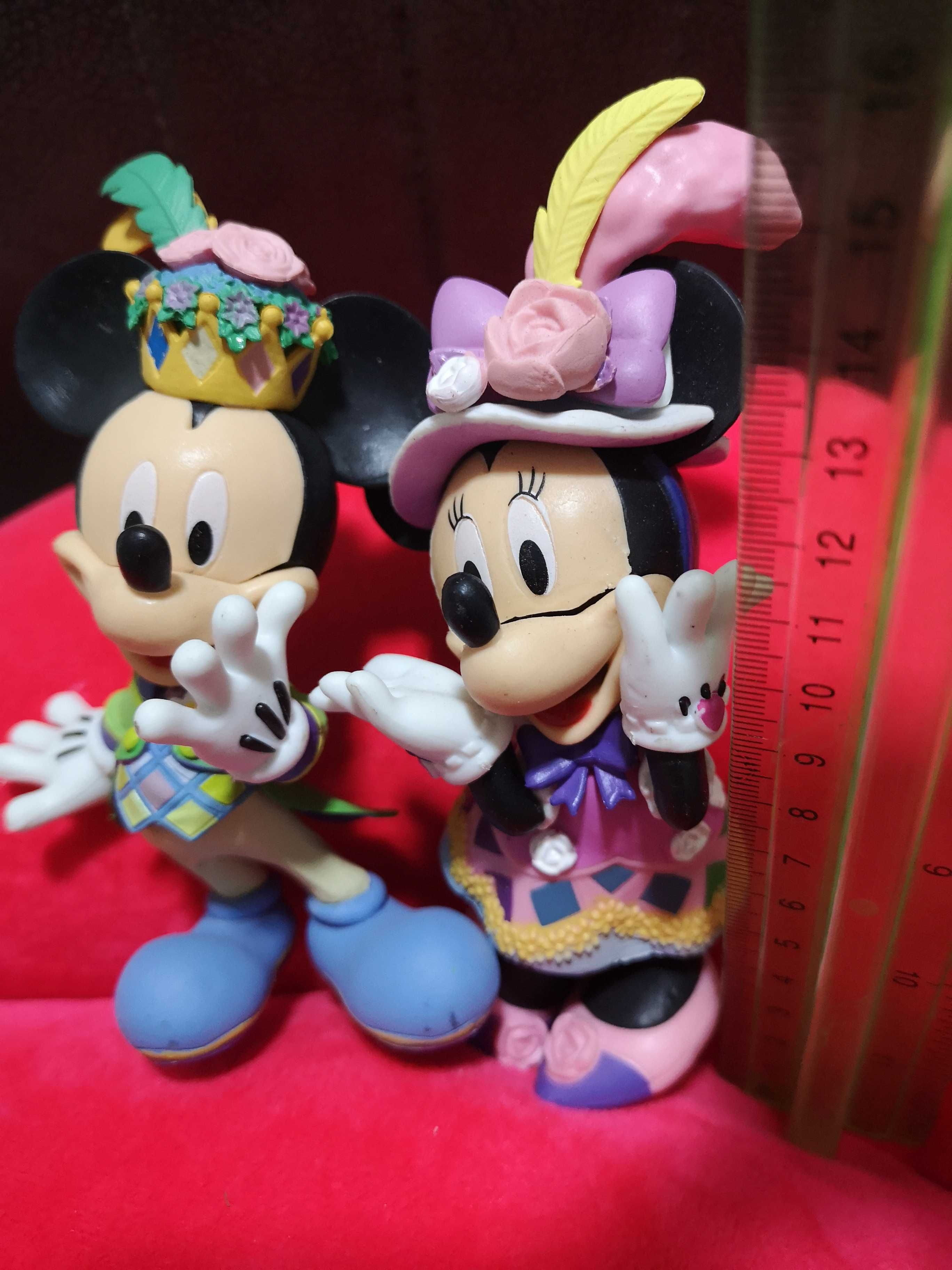 Set Mikey Mouse și Minie. Donald