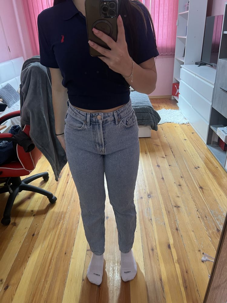 Продавам дънки h&m и stradivarius