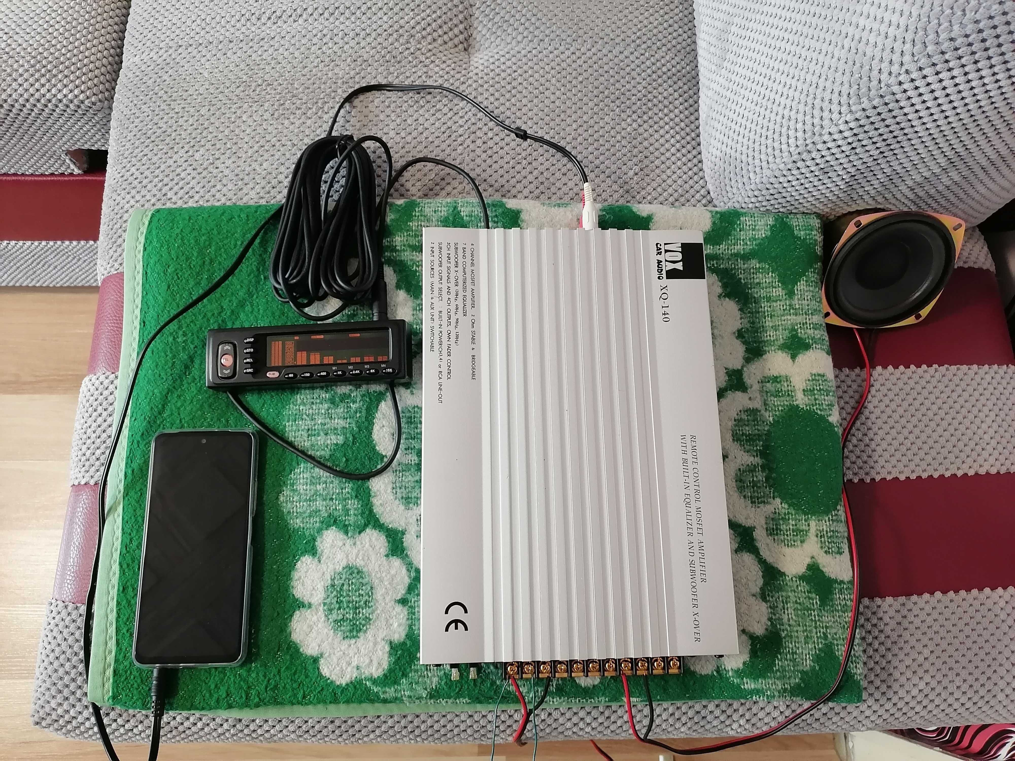 Усилвател VOX XQ-140
