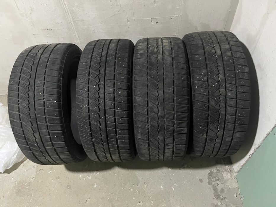 Зимние шины 235/45/18