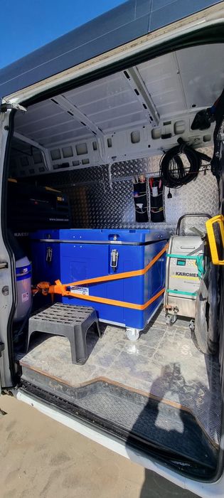 Vand Atelier mobil curatare cu gheata carbonica