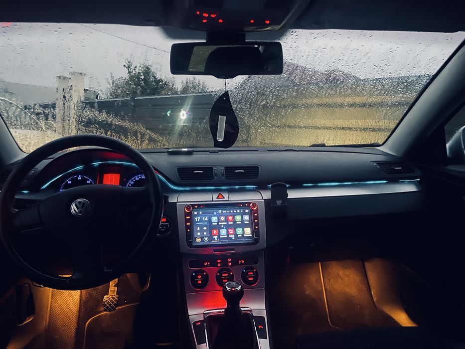 Vând Volkswagen Passat