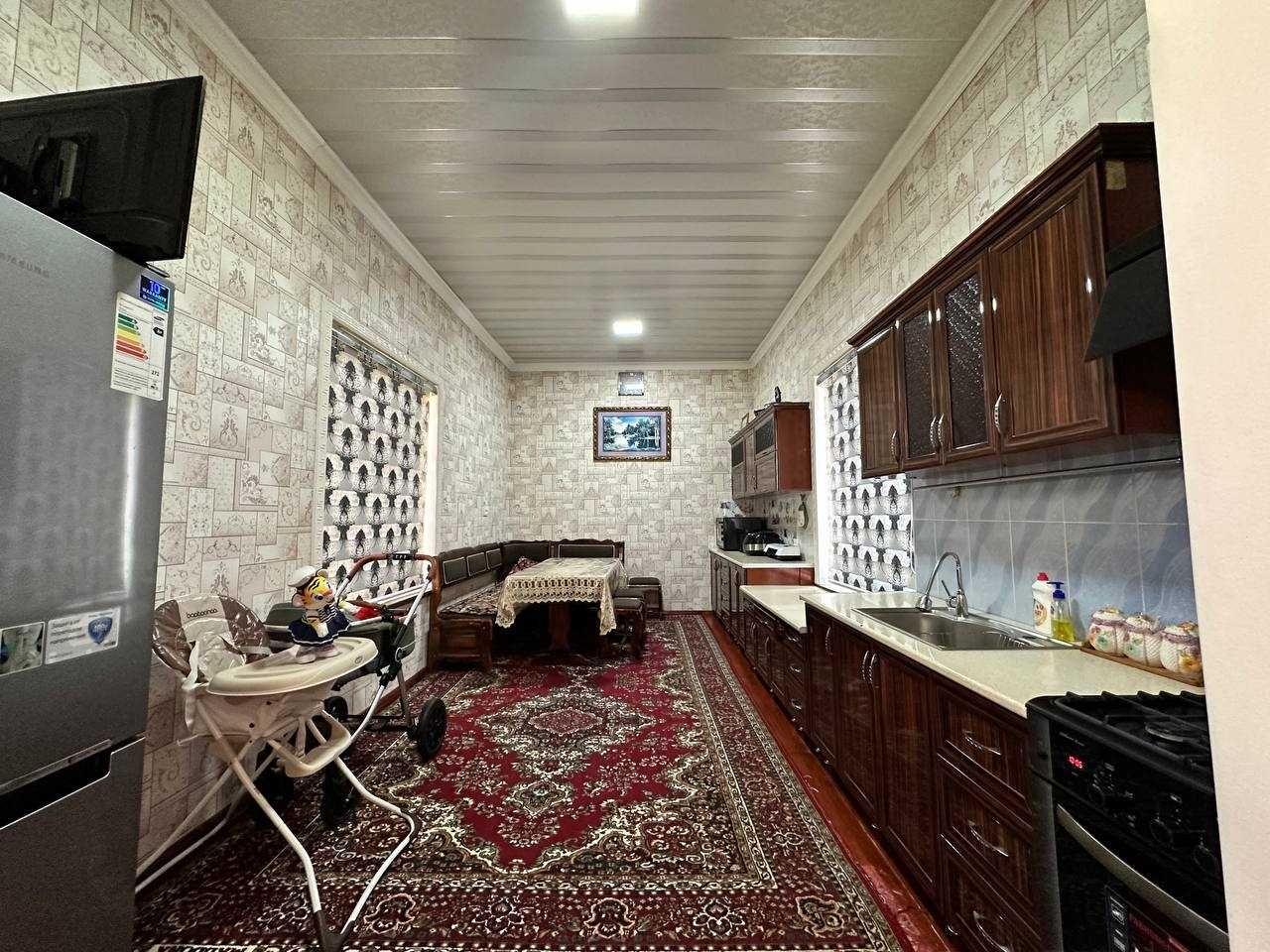 6 sotixli tayyor uchastka sotiladi.