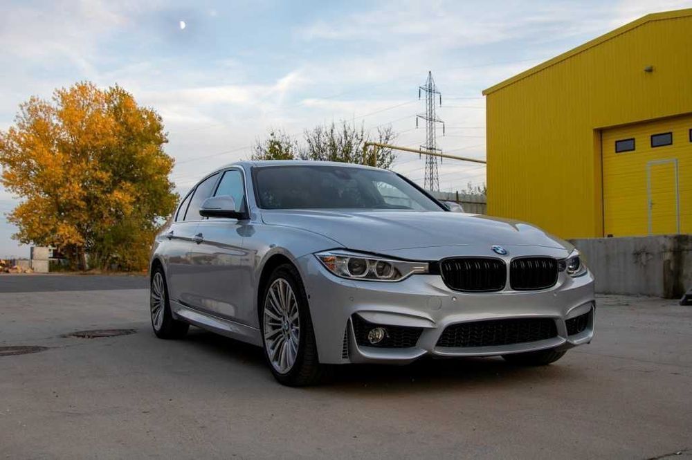 Bara fata M BMW Seria 3 F30 2011-up EVO Look