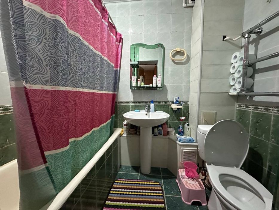 Квартира Ц-1 кафе Экорн  Ул. Садык Азимова 4/3/4 100 кв.м