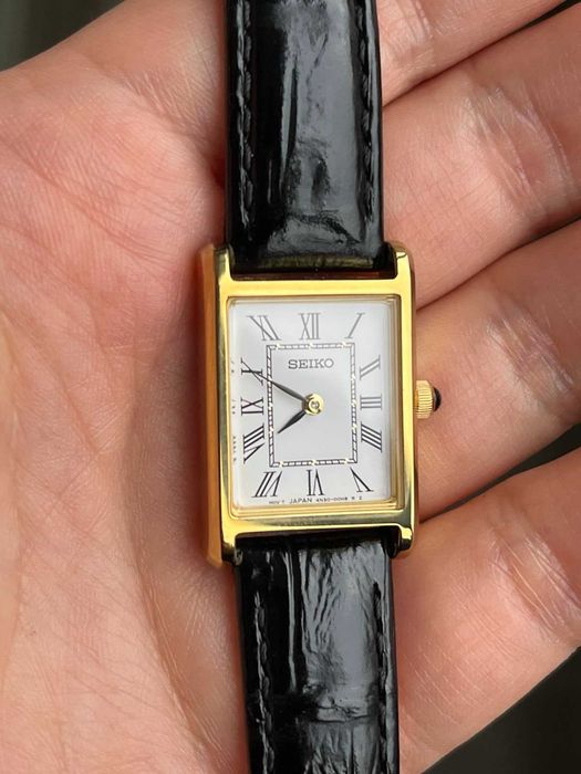 Дамски часовник Seiko 4N30-00H0