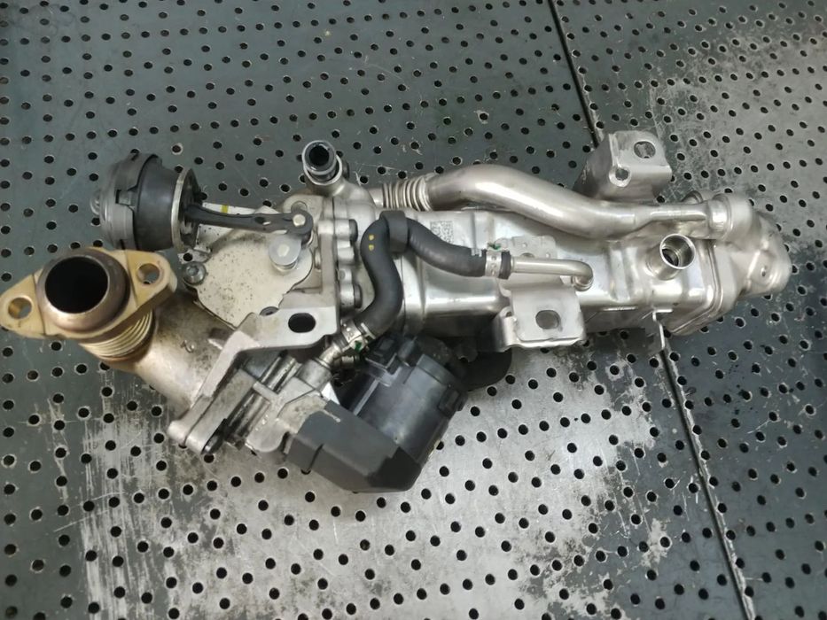 racitor gaze cu egr 2.0 d n47d20d bmw seria 5 f11 f10  7822350  7810871