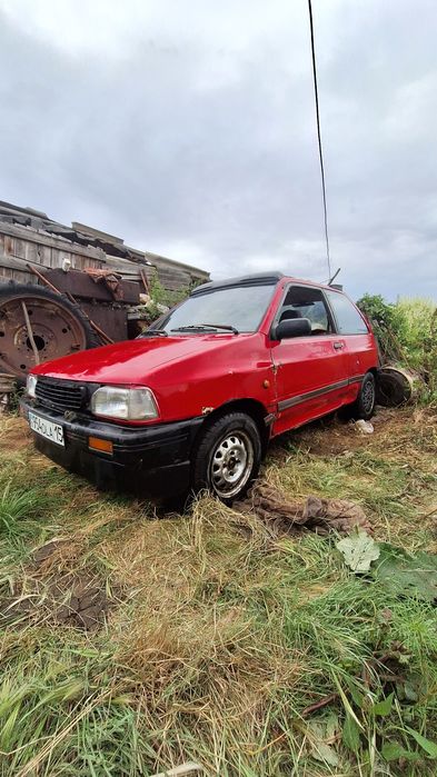 Продам Mazda 121 Da