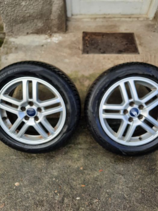 Vând jante R16 ford