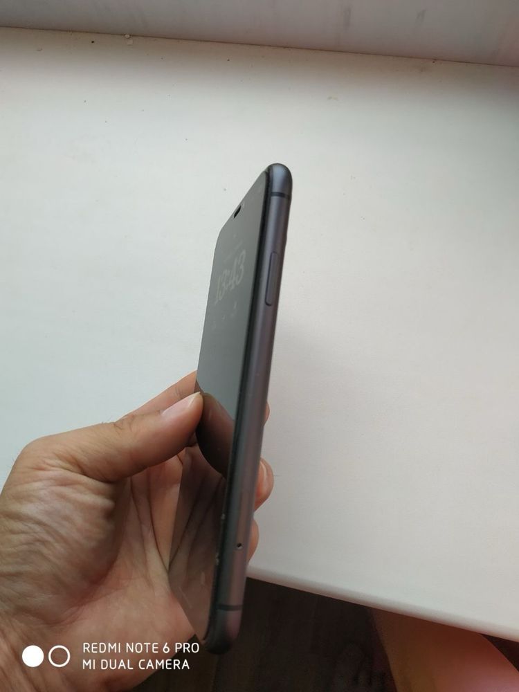 Продается Iphone 11  128гб Торг НЕТ